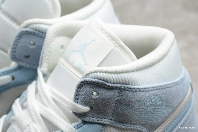 Rep Husky Mixed DA4666-100 Blue Textures 1 Mid Jordan Air 0820